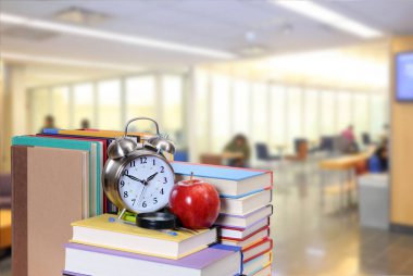 kitap ve üniversite