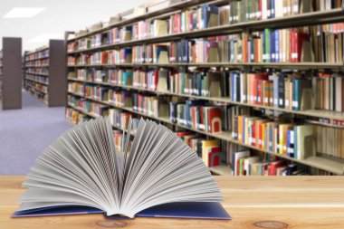 kitap ile kütüphane