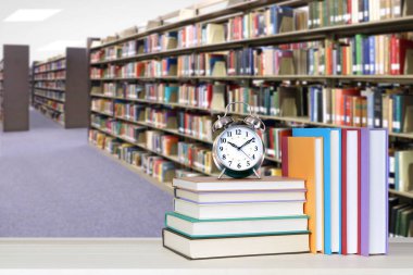 kitap ile kütüphane