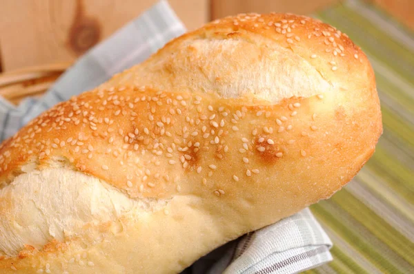 Булочка из манного хлеба — стоковое фото