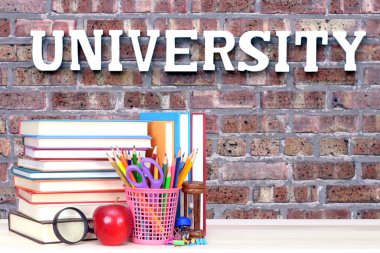 kitap ve üniversite