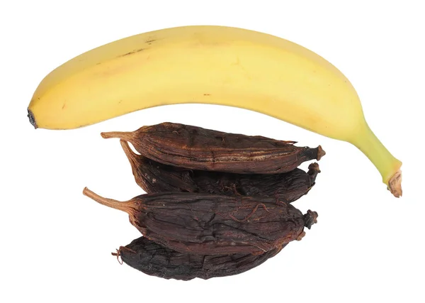 Suszone i świeże banany — Zdjęcie stockowe