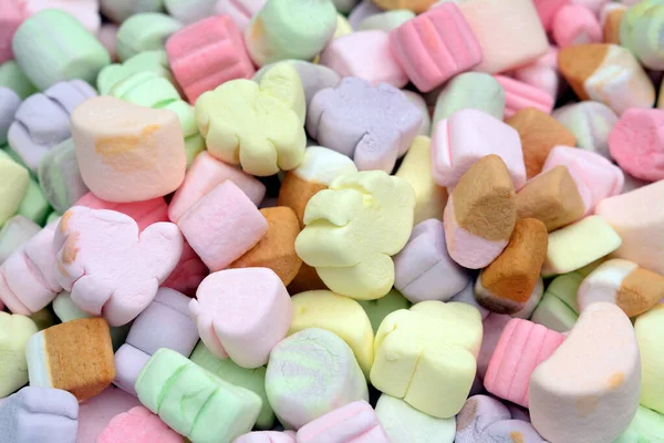 Kleurrijke mini marshmallows — Stockfoto