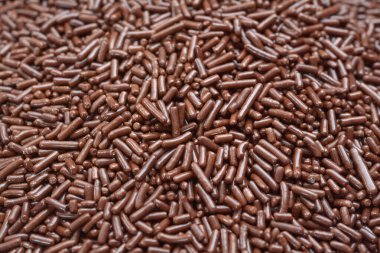  Çikolata serpintisi 