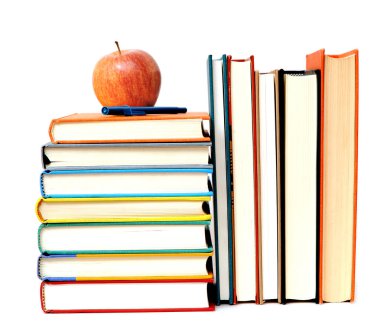 kitaplar, elma ve kalem 