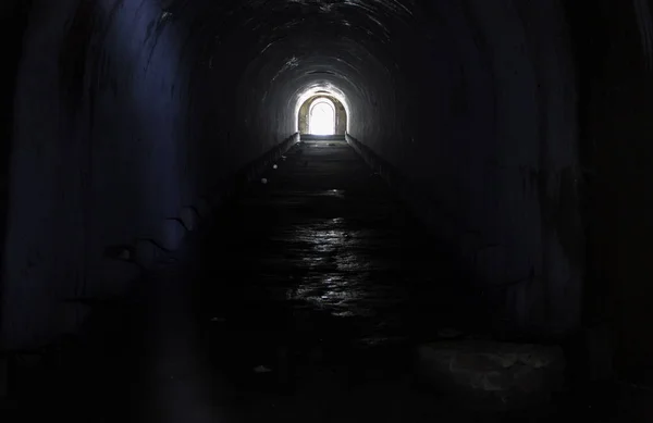 Ausgang Aus Dem Unterirdischen Tunnel Fort Pospelova Russische Insel Wladiwostok — Stockfoto