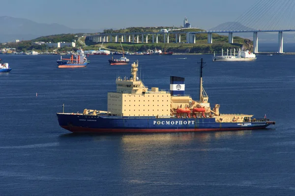 Vladivostok, Rusya - 17 Eylül 2019: Buzkıran 