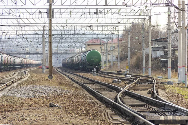 Vladivostok Rusland April 2020 Goederentreinen Met Brandstof Het Spoor Van — Stockfoto