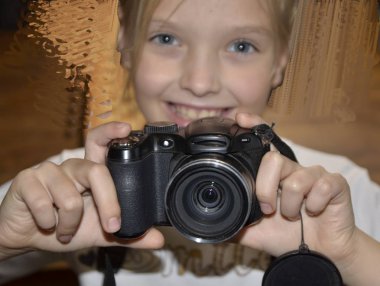 En sevdiğim hobi. Kamera güzel bir kızın elinde..