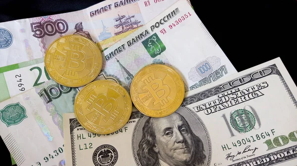 달러와 러시아 루블에 — 스톡 사진