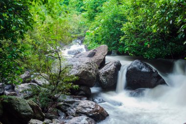 Güzel Nangrong şelale Tayland nakhon nayok ili. Milli park alanında.