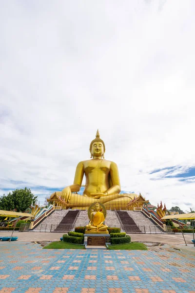 Büyük Altın Buddha Statue Wat Muang Tapınağı Landmark Angthong Tayland — Stok fotoğraf