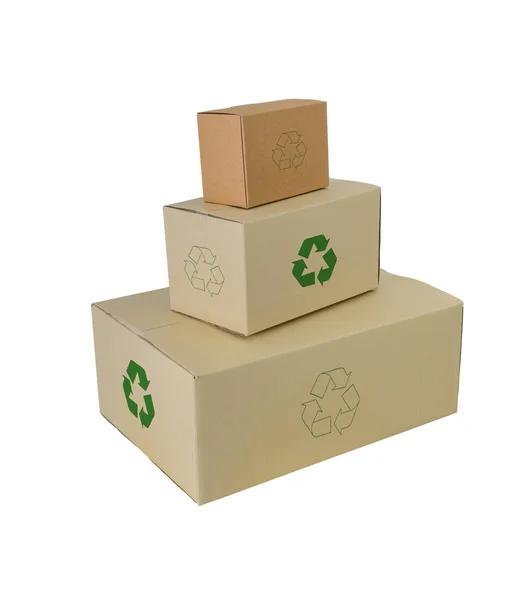 Pudełka Tekturowe Zawierające Znak Recyklingu Różnych Rozmiarach Poukładane Pudełka Białym — Zdjęcie stockowe