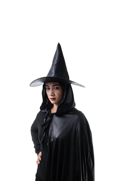 Портрет Женщины Черном Страшный Костюм Ведьмы Хэллоуин Стоя Шляпе Изолированы — стоковое фото