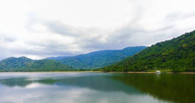 Huai Prue rezervuar Nakorn Nayok, Tayland