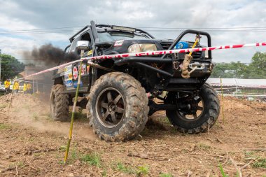 Samchuk,: Suphanburi Eylül - 01: Sadaka Off Road sadaka turnuvada Sam Chuk, 01 Eylül 2018 yılında: Suphanburi, Thailand.