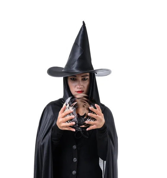 Portret Kobiety Czerni Przerażający Witch Halloween Kostium Stojąc Kapelusz Przytrzymanie — Zdjęcie stockowe
