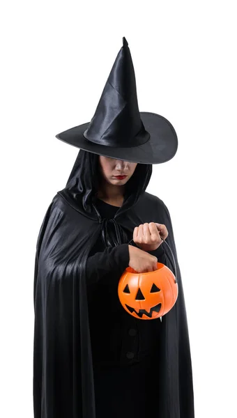 Retrato Mulher Preto Fantasia Bruxa Assustadora Halloween Com Chapéu Segurando — Fotografia de Stock