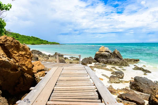 Wooden Walkway Rocky Coast White Sand Beach Blue Sea Kohkham — стоковое фото