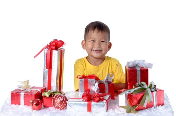 Joyeux Enfant Asiatique Avec Des Cadeaux Noël Des Boîtes Cadeaux — Photo