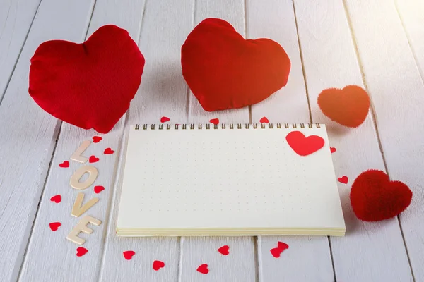 Dia Dos Namorados Fundo Com Forma Coração Vermelho Notebook Letras — Fotografia de Stock