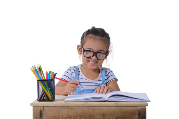 クリッピング パスと白い背景に分離された色鉛筆で描くアジア子供女の子 — ストック写真