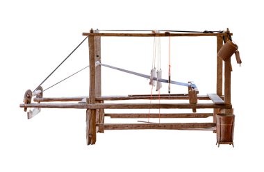 Beyaz arka plan üzerinde izole antik dokuma makineleri