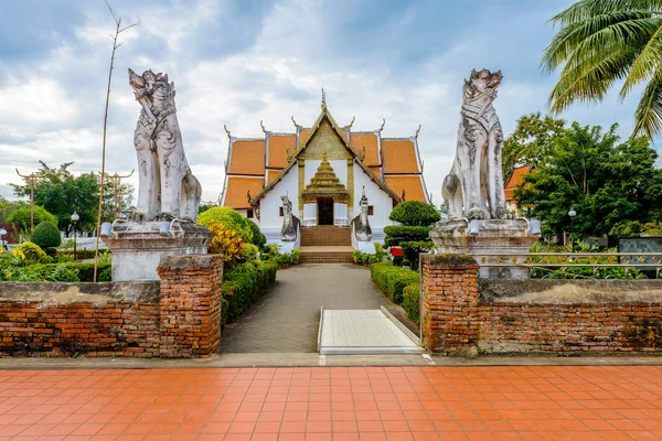 Wat Phumin, distretto di Muang, provincia di Nan, Thailandia . — Foto Stock