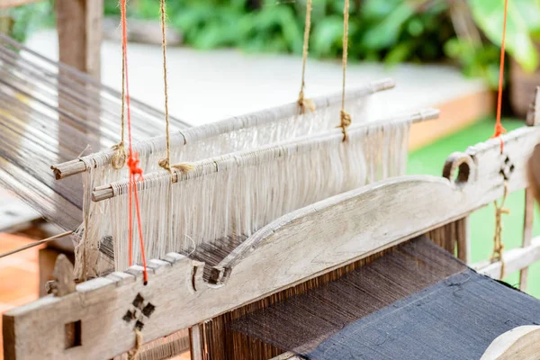 Ancient weaving machines — Stock Photo, Image