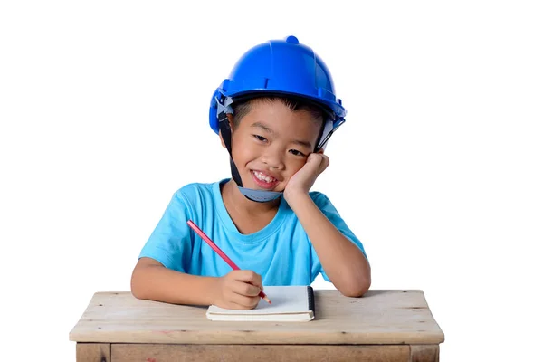 Asiáticos niños usando casco de seguridad y pensando aislado en wh —  Fotos de Stock