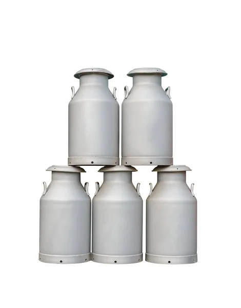 Aluminium melk emmers of kunnen geïsoleerd — Stockfoto