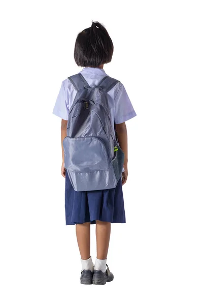 Retrato de chica asiática en uniforme escolar aislado en respaldo blanco — Foto de Stock
