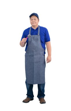 Apron ve koruyucu eldiven ile mavi gömlek Asyalı işçi adam 