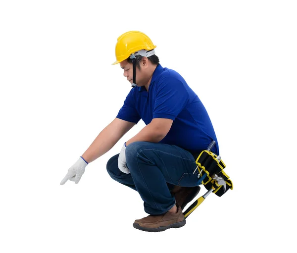 Строитель рабочих в синей рубашке с защитными перчатками, ч — стоковое фото