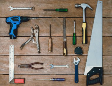 Eski enstrümanlar yapıcı veya tadilat inşa ve tamir h