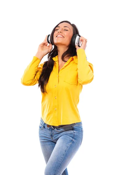 Mujer Joven Feliz Escuchando Música Auriculares Estéreo Con Los Ojos — Foto de Stock