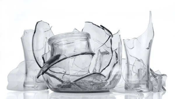 Afvalglas Diverse Gebroken Glas Flessen Geïsoleerd Witte Achtergrond — Stockfoto