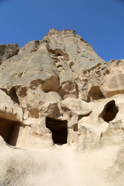 Goreme Milli Parkı, Kapadokya, Türkiye 'deki güzel kaya ve mağaralar. 
