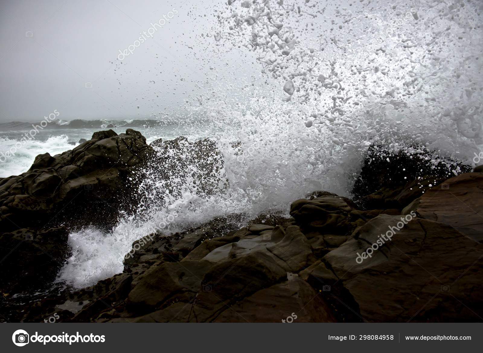 Joven Pesca Con Red Plana Dibujos Animados Vector Ilustración Aislado En  Blanco. Ilustración del Vector - Ilustración de retén, persona: 210621121, image size:1600x1168