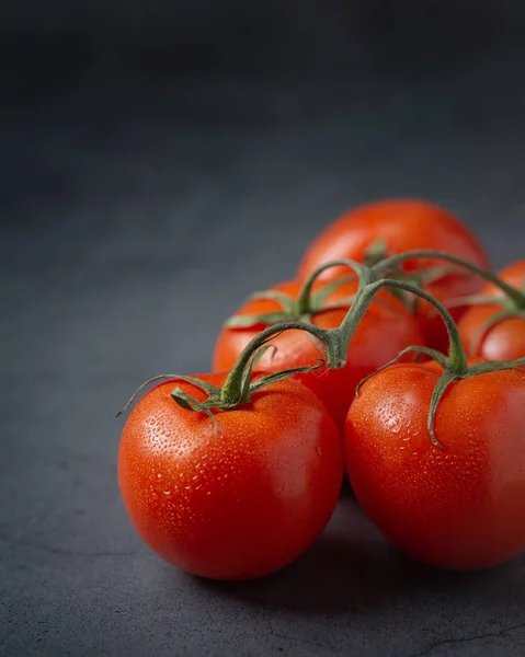 Frische Tomaten — Stockfoto