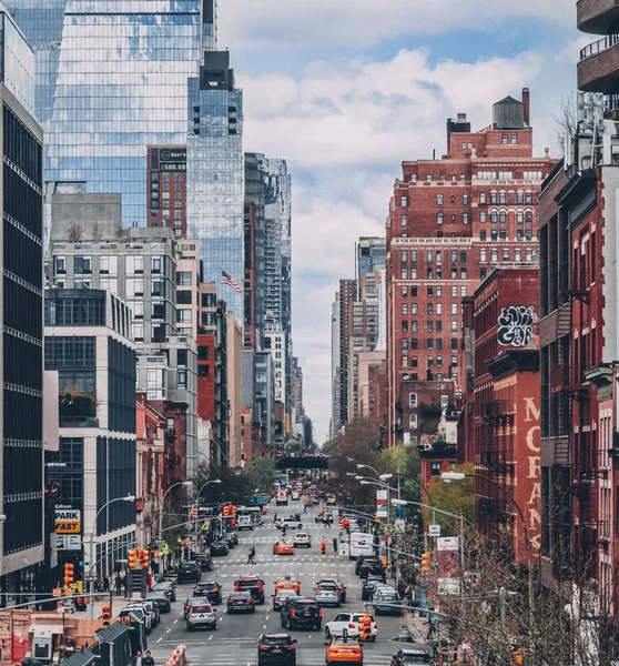 Vertical Distant Shot High Rise Buildings Vehicle Roads City — Stock Photo, Image