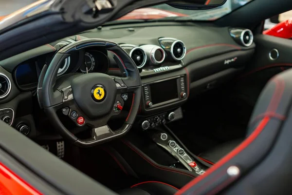 Ferrari — Stockfoto