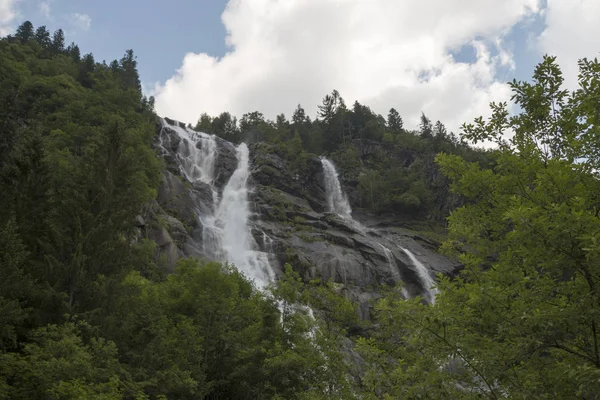 Waterval of zoals de naam het cascata — Stockfoto