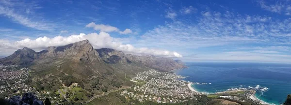 Wide Panoramic Shot Beautiful Rocky Mountains Breathtaking Sky Sea Coastal — Stock Photo, Image