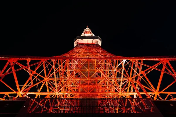 Вежа токіо вночі. — стокове фото