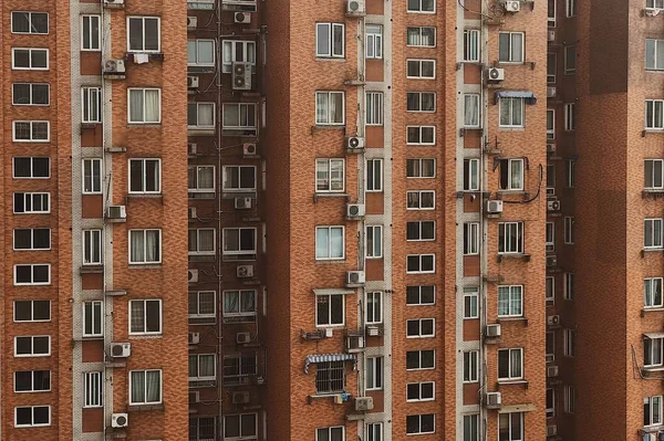 Çin 'de kahverengi bir ticari binanın geniş açılı görüntüsü. — Stok fotoğraf