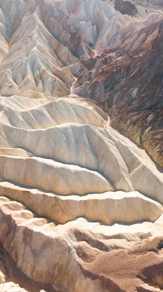 Beautiful vertical shot of white stone canyon — Stock Photo, Image