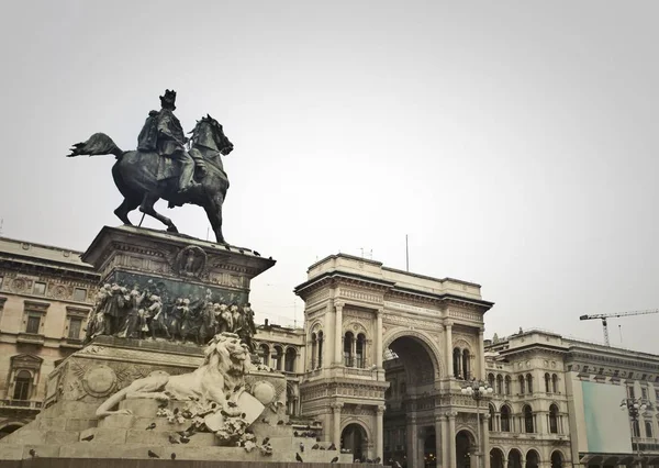 Tiros de Galleria Vittorio Emanuele II em Milão, Itália — Fotografia de Stock