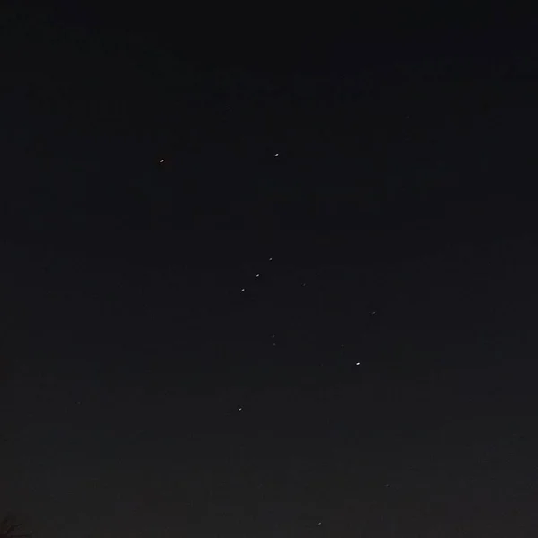 Low angle shot of the beautiful starry night sky — ストック写真