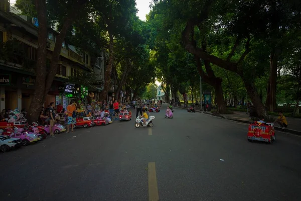 Hanoi város lakói (Vietnam)) — Stock Fotó